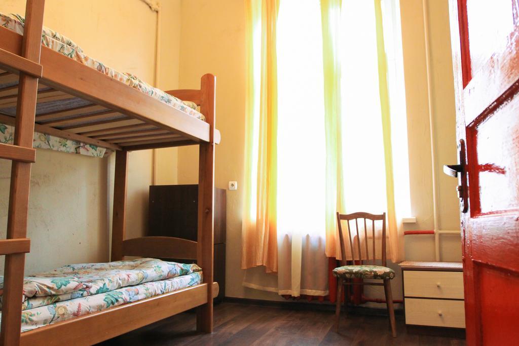 לבוב Hollywood Home Hostel חדר תמונה